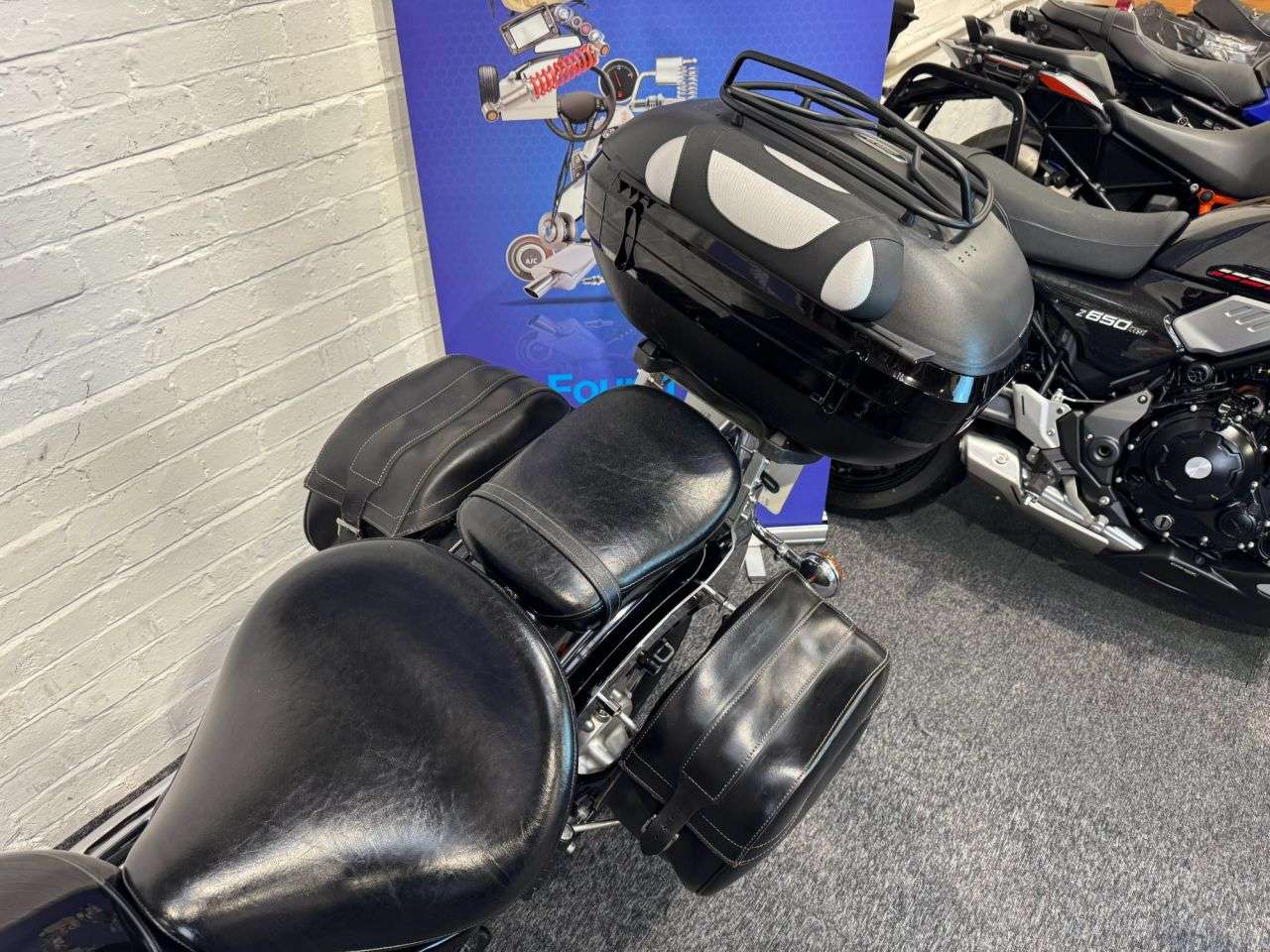 2006 YAMAHA XVS1100 2006 YAMAHA XVS1100