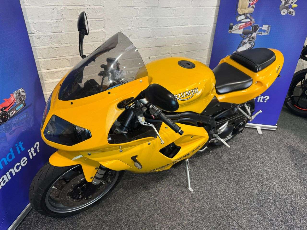 2007 TRIUMPH DAYTONA 955 2007 TRIUMPH DAYTONA 955