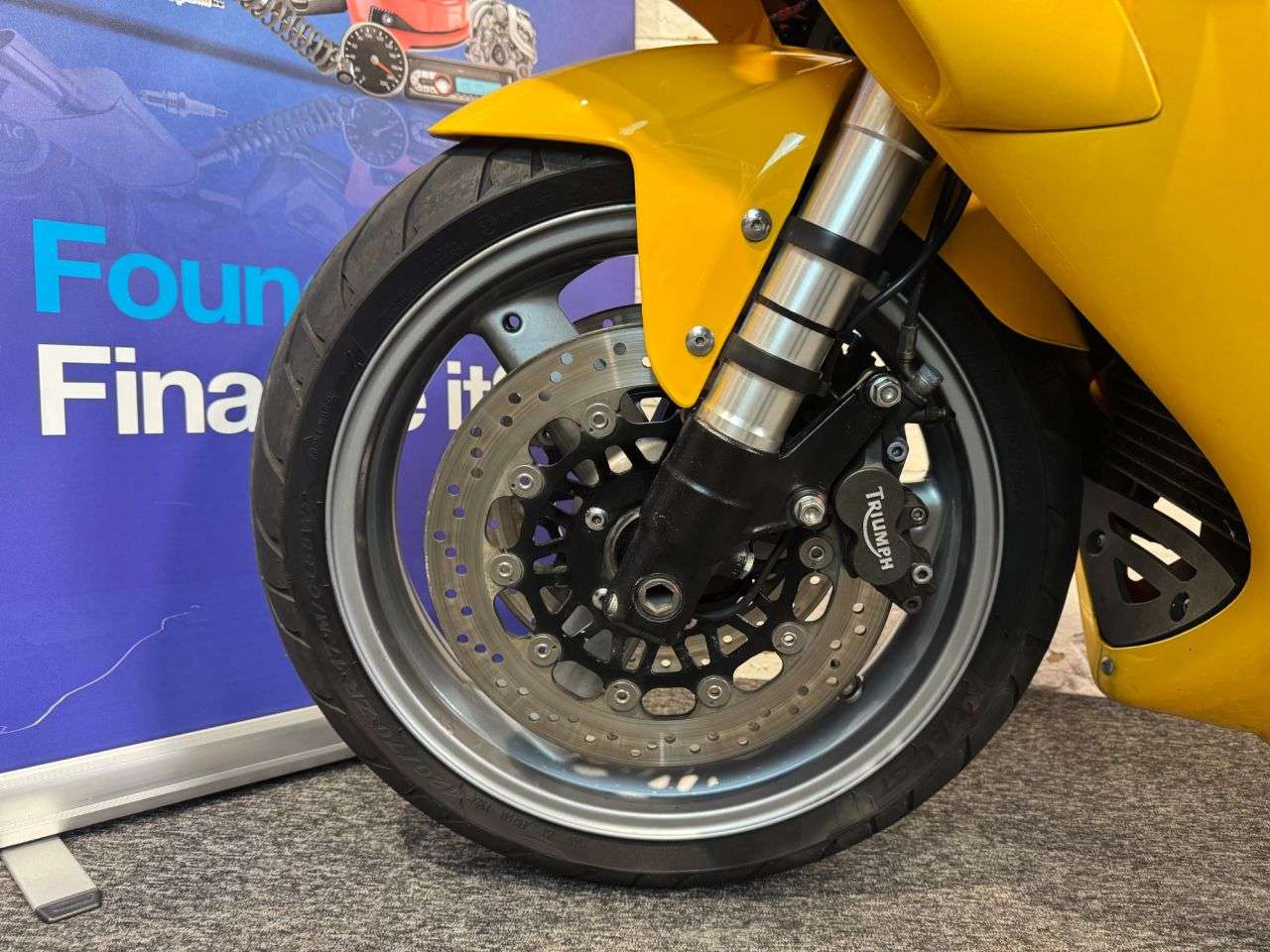 2007 TRIUMPH DAYTONA 955 2007 TRIUMPH DAYTONA 955