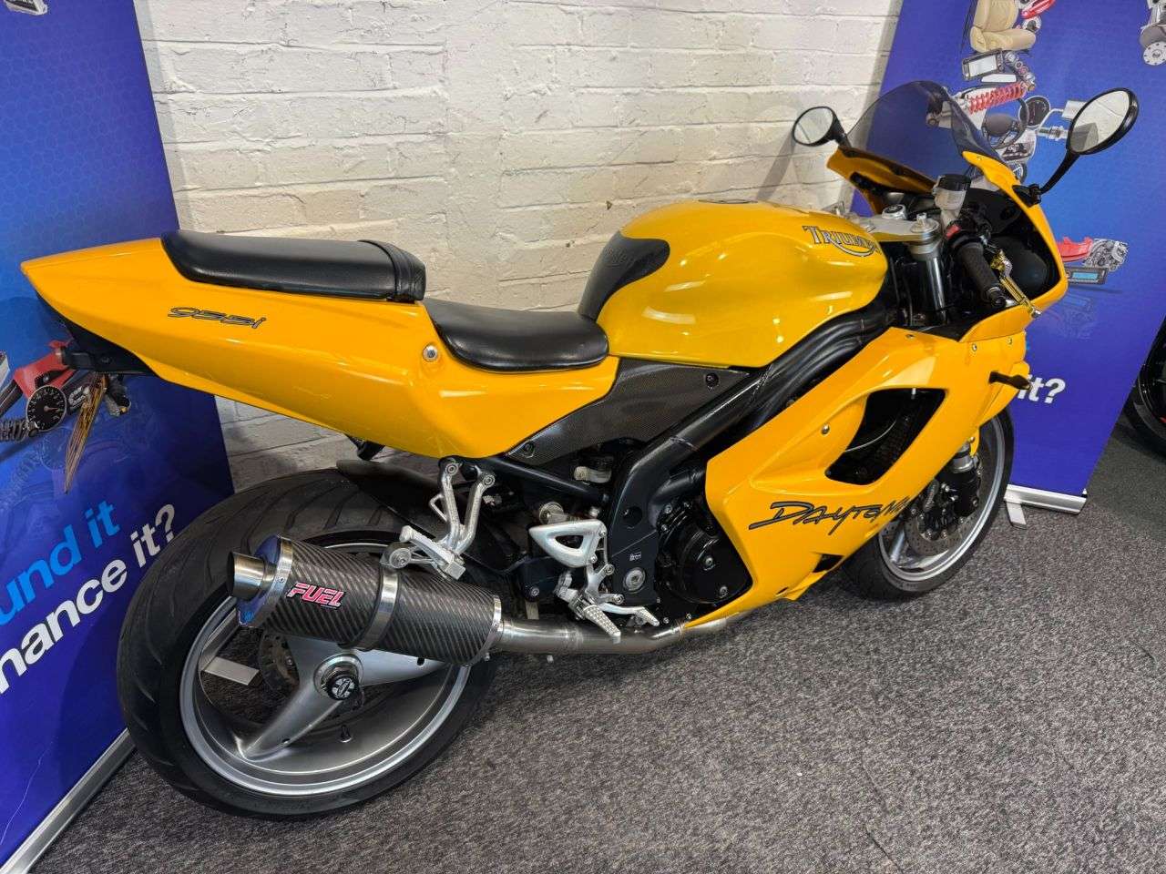 2007 TRIUMPH DAYTONA 955 2007 TRIUMPH DAYTONA 955