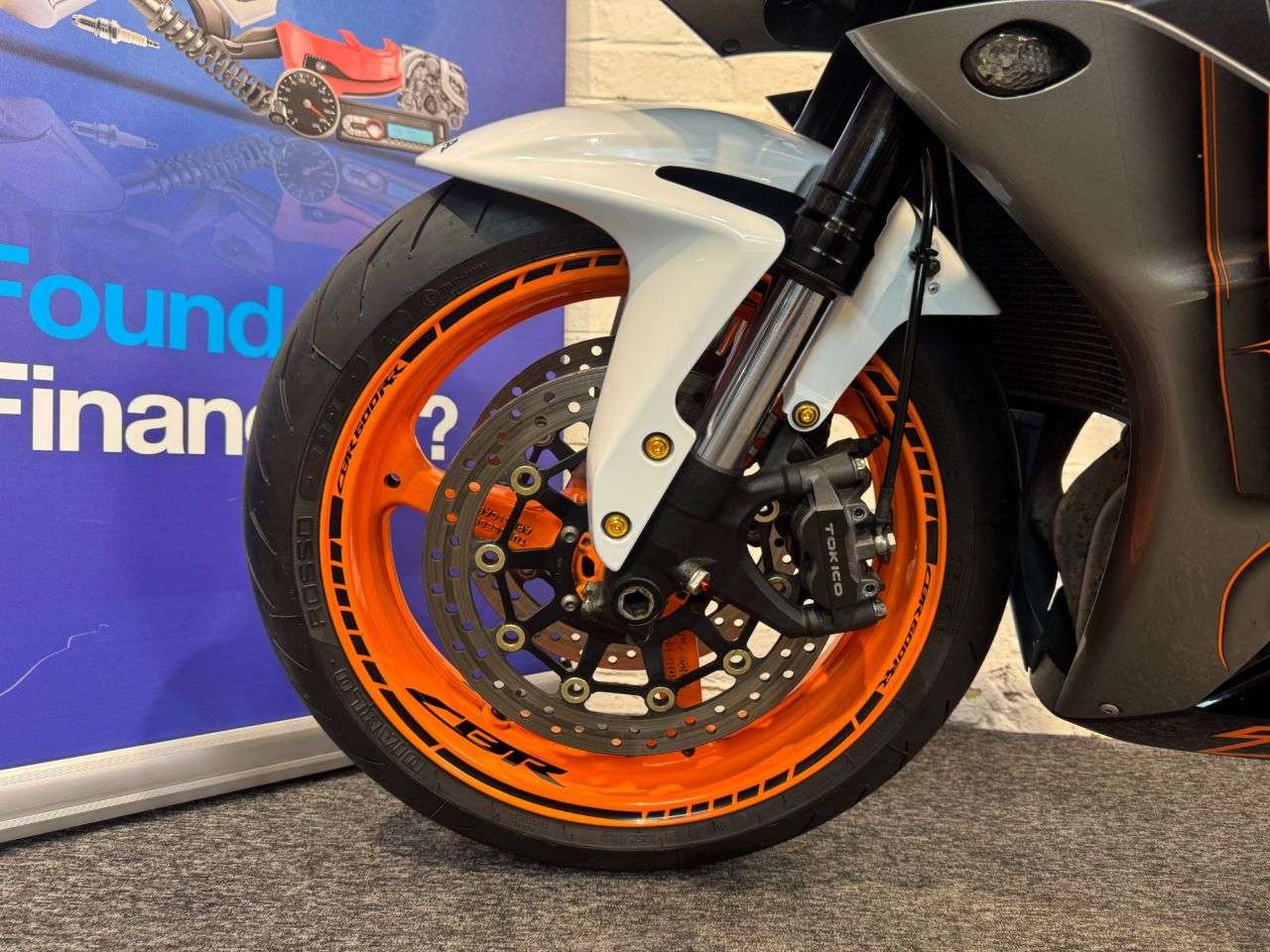 2011 HONDA CBR600RR 2011 HONDA CBR600RR