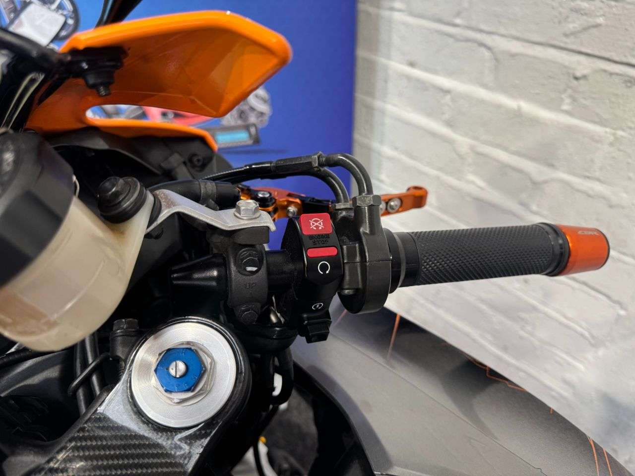 2011 HONDA CBR600RR 2011 HONDA CBR600RR