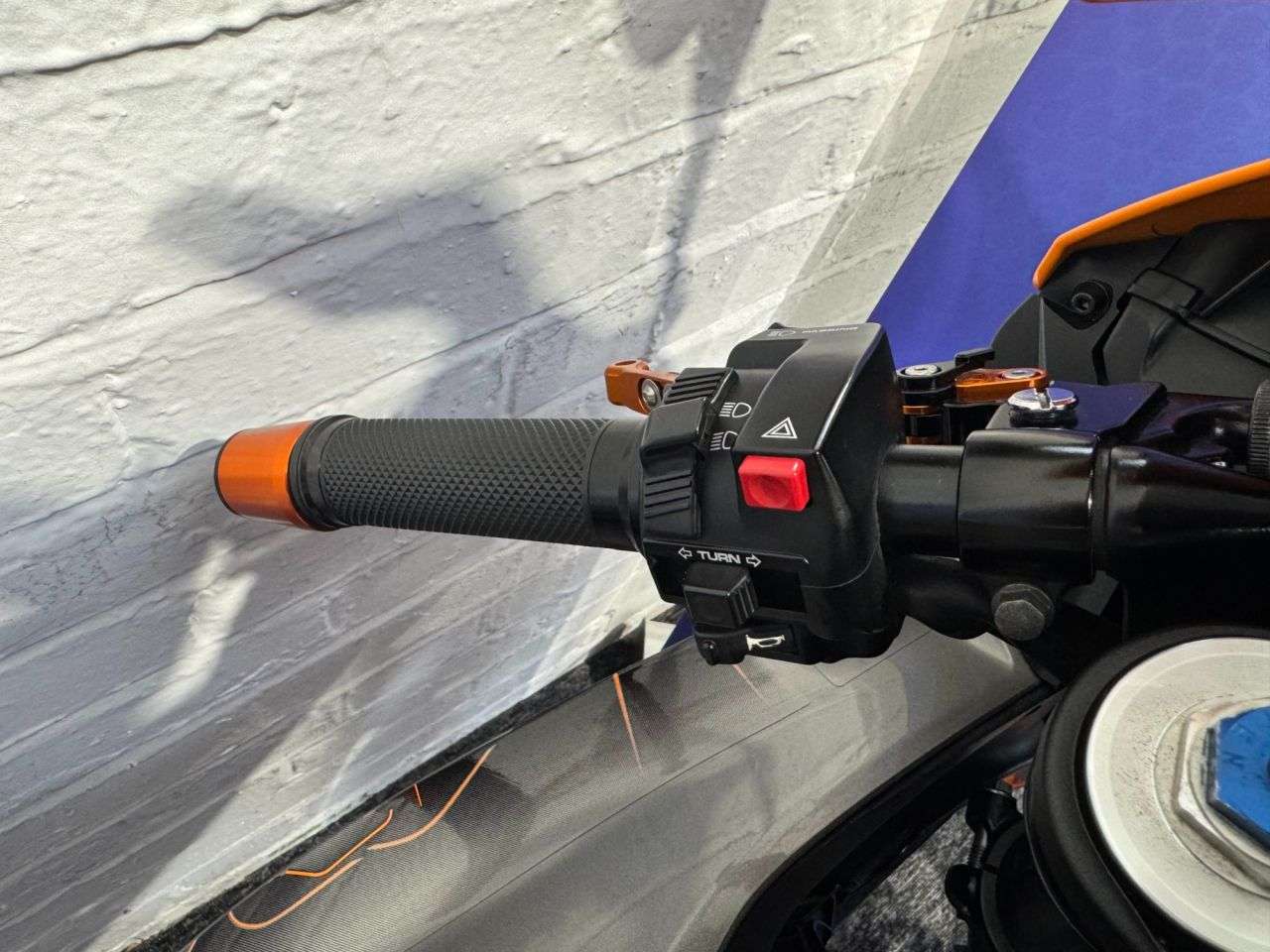 2011 HONDA CBR600RR 2011 HONDA CBR600RR