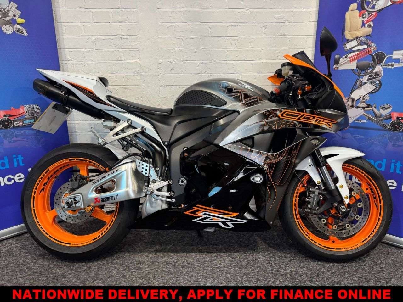 2011 HONDA CBR600RR 2011 HONDA CBR600RR