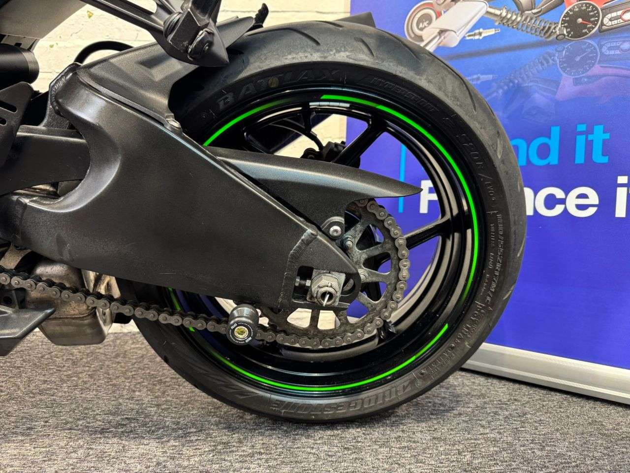 2012 KAWASAKI NINJA ZX-6R 2012 KAWASAKI NINJA ZX-6R