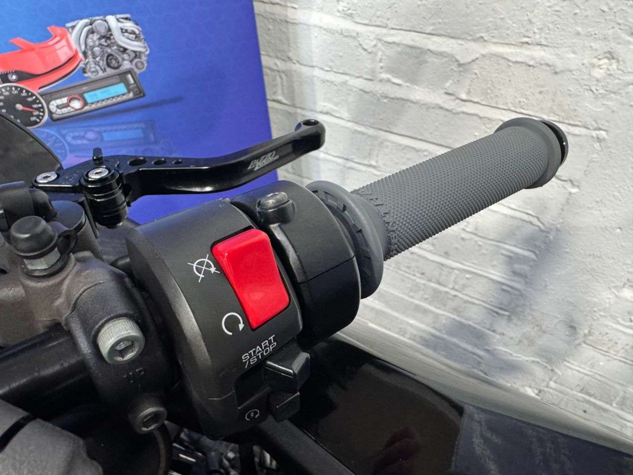 2012 KAWASAKI NINJA ZX-6R 2012 KAWASAKI NINJA ZX-6R