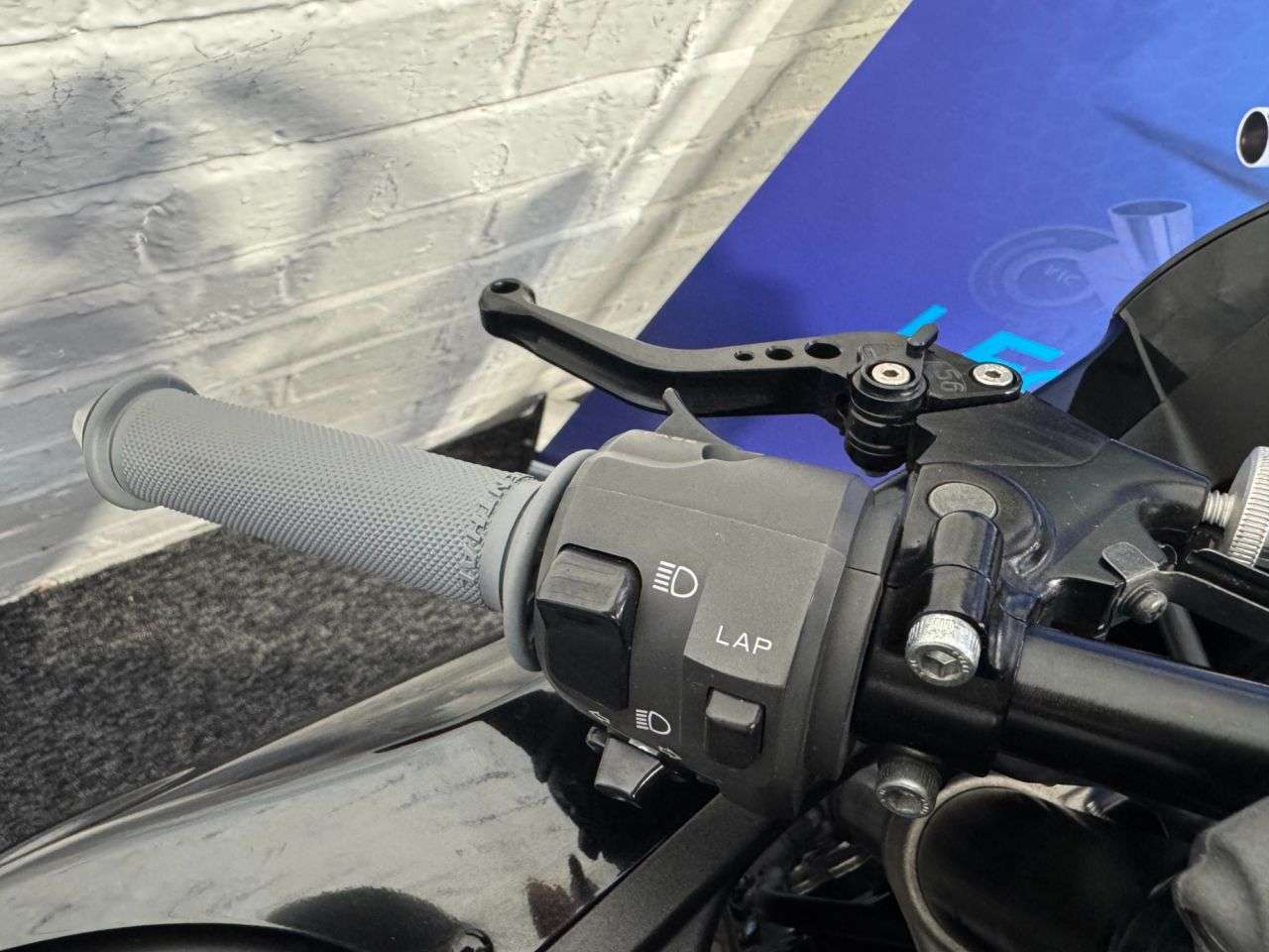 2012 KAWASAKI NINJA ZX-6R 2012 KAWASAKI NINJA ZX-6R