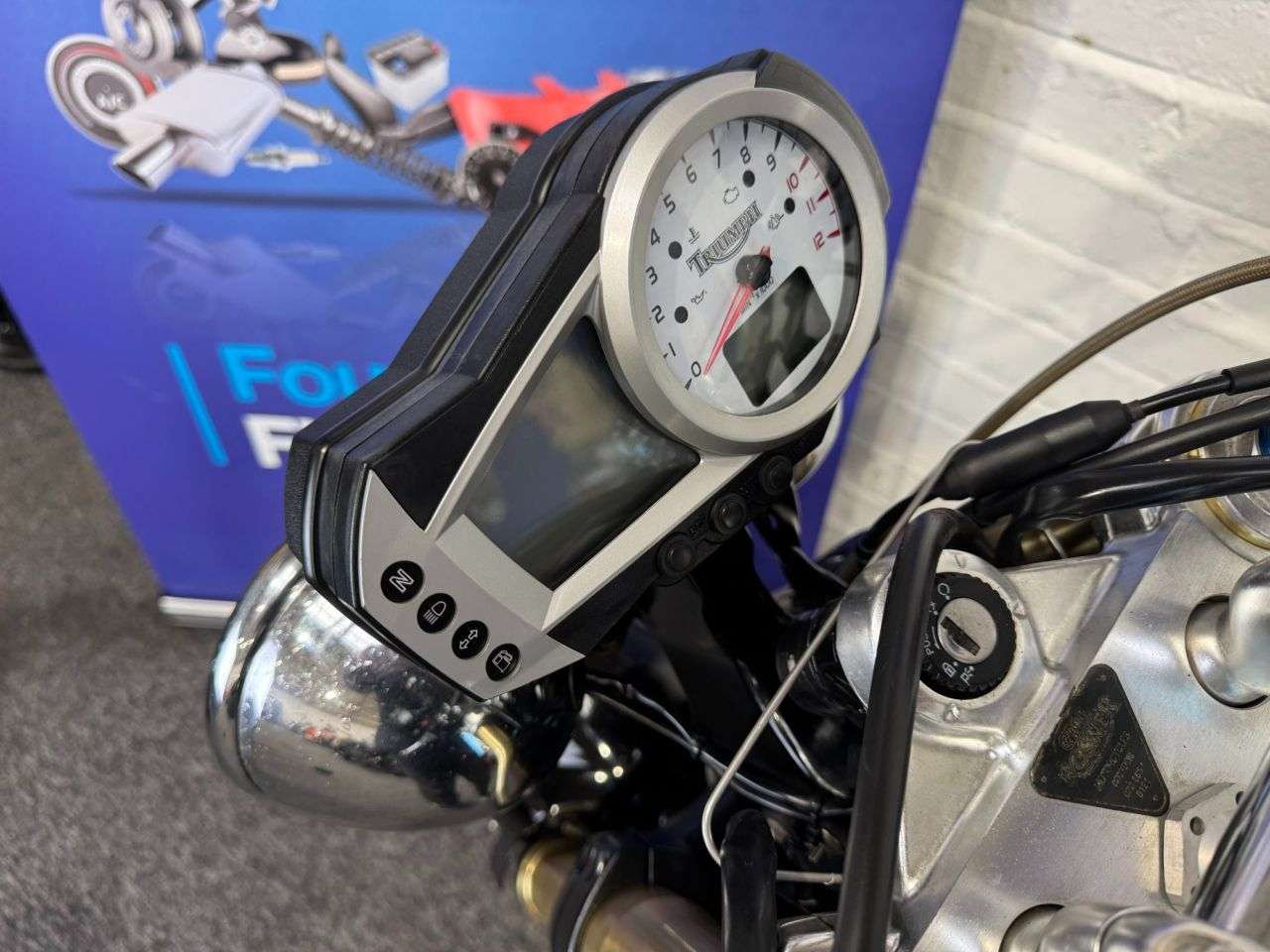 2005 TRIUMPH SPEED TRIPLE 1050 2005 TRIUMPH SPEED TRIPLE 1050