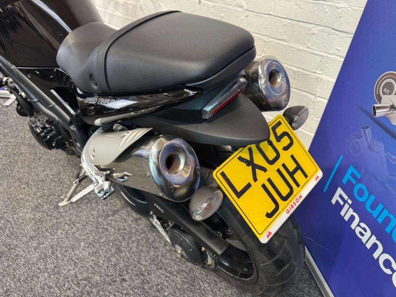 2005 TRIUMPH SPEED TRIPLE 1050 2005 TRIUMPH SPEED TRIPLE 1050