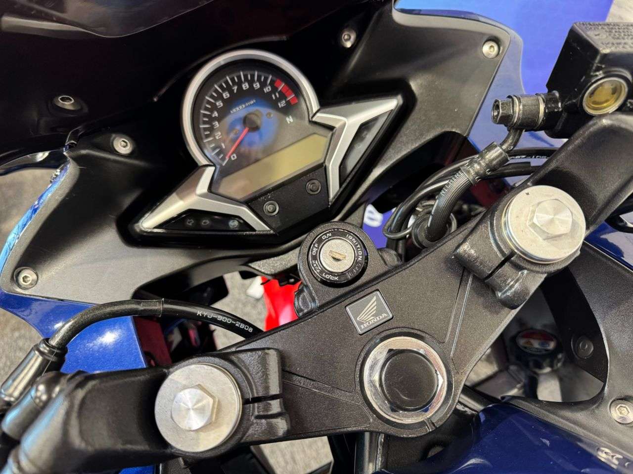 2015 HONDA CBR250R 2015 HONDA CBR250R