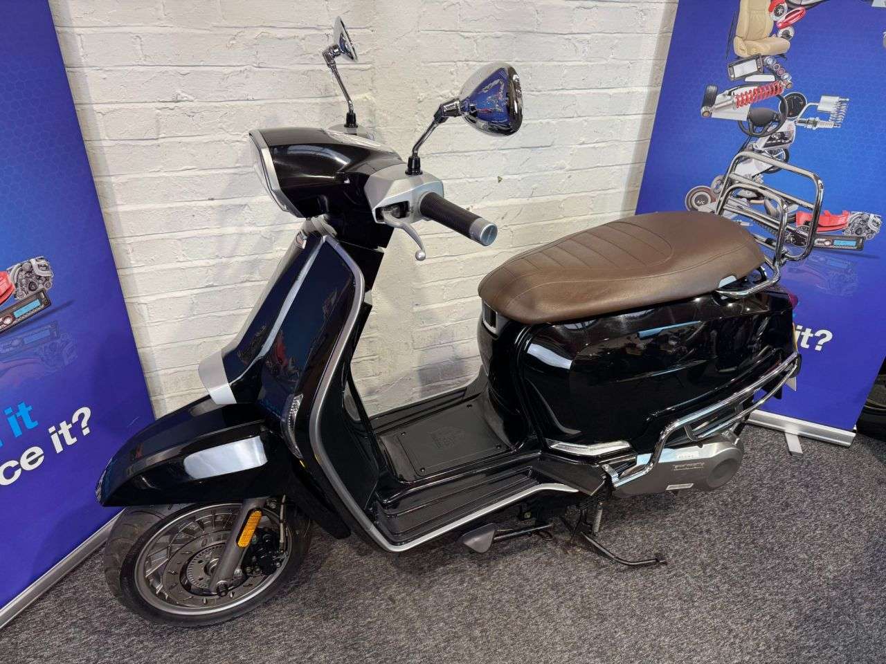 2021 LAMBRETTA V125 SPECIAL 2021 LAMBRETTA V125 SPECIAL