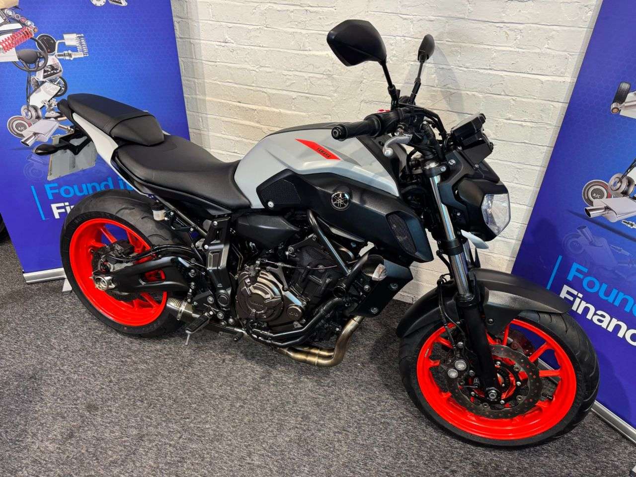 A 2020 YAMAHA MT-07 MT-07 FINANCE WARRANTY DELIVERY A 2020 YAMAHA MT-07 MT-07 FINANCE WARRANTY DELIVERY
