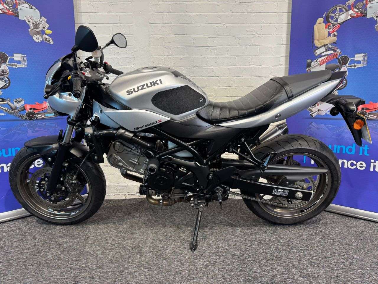 A 2022 SUZUKI SV650X SV650 X FINANCE WARRANTY DELIVERY A 2022 SUZUKI SV650X SV650 X FINANCE WARRANTY DELIVERY