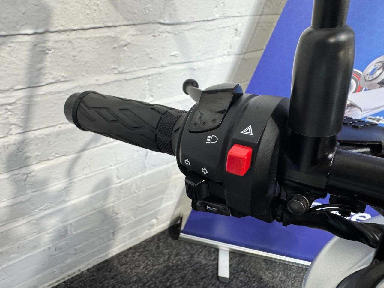 2022 SUZUKI SV650X 2022 SUZUKI SV650X