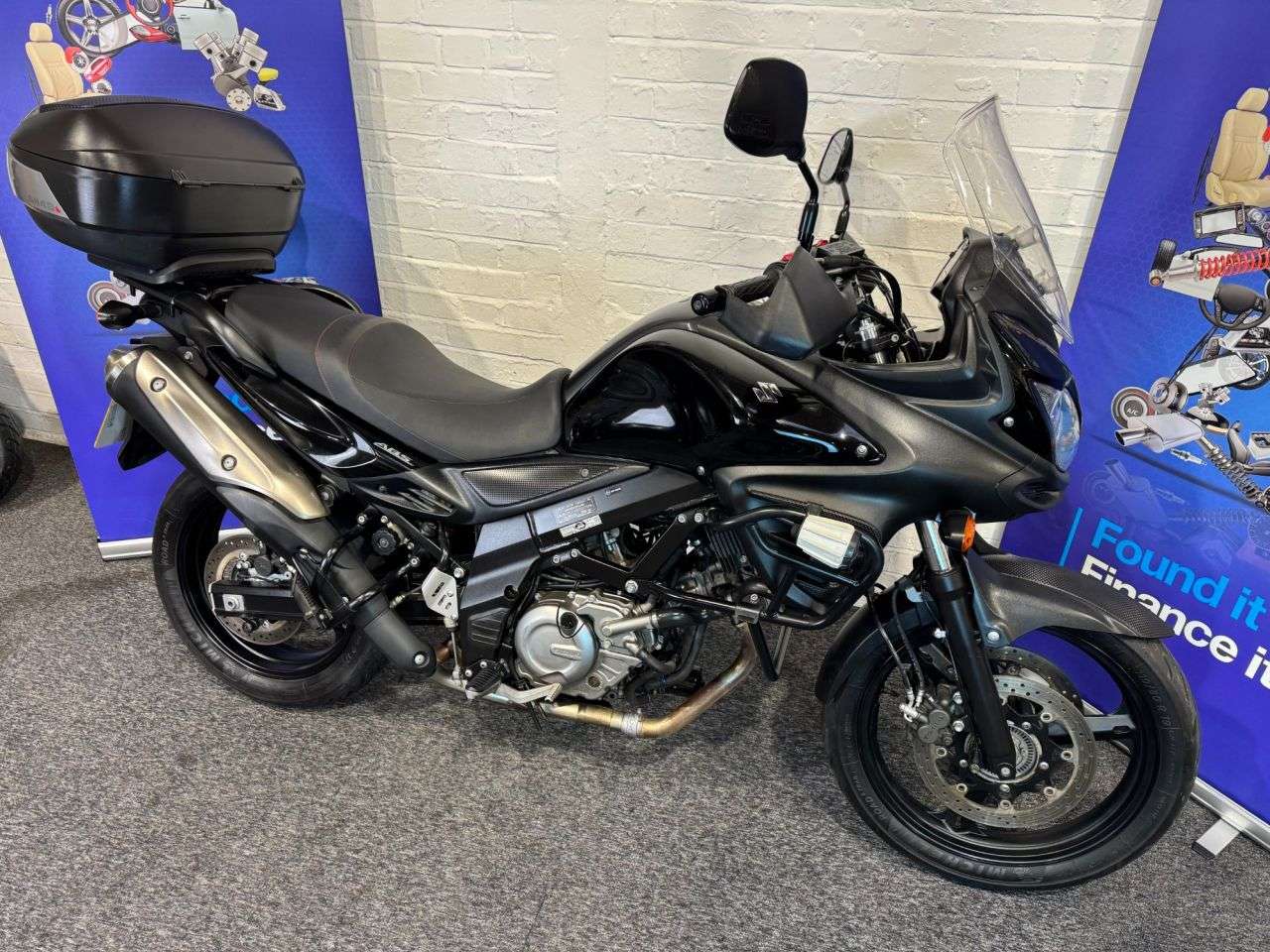 A 2016 SUZUKI V-STROM 650 DL650 V-STROM FINANCE WARRANTY DELIVERY A 2016 SUZUKI V-STROM 650 DL650 V-STROM FINANCE WARRANTY DELIVERY