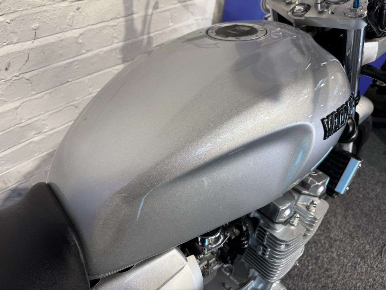 2000 YAMAHA XJR1300 2000 YAMAHA XJR1300