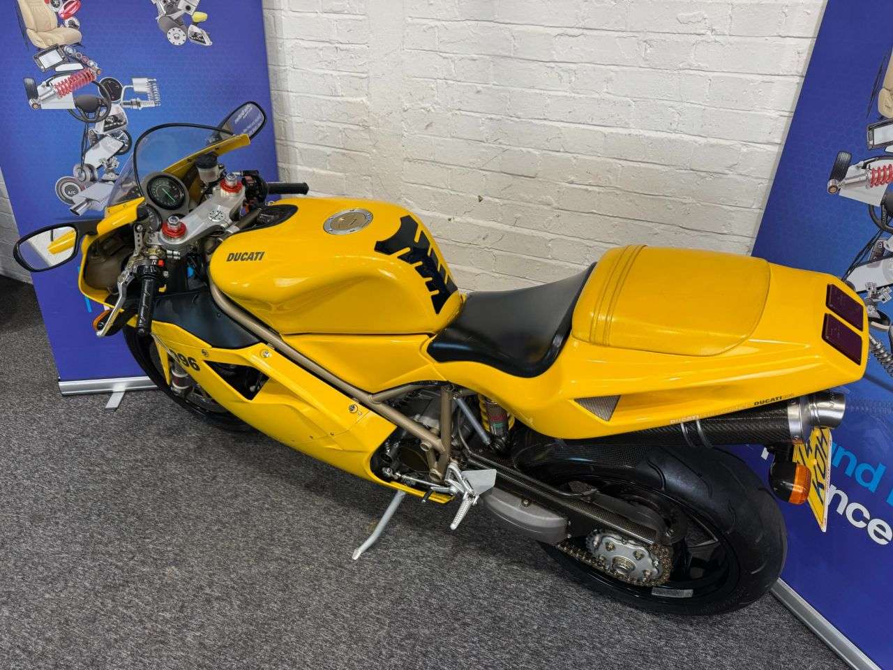 1999 DUCATI 996 1999 DUCATI 996