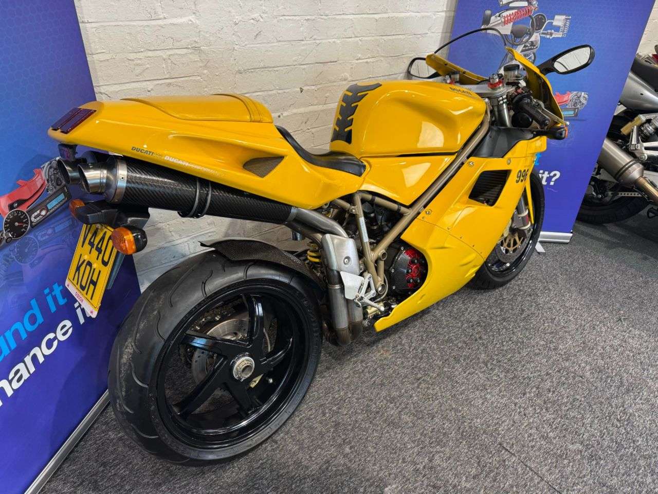 1999 DUCATI 996 1999 DUCATI 996