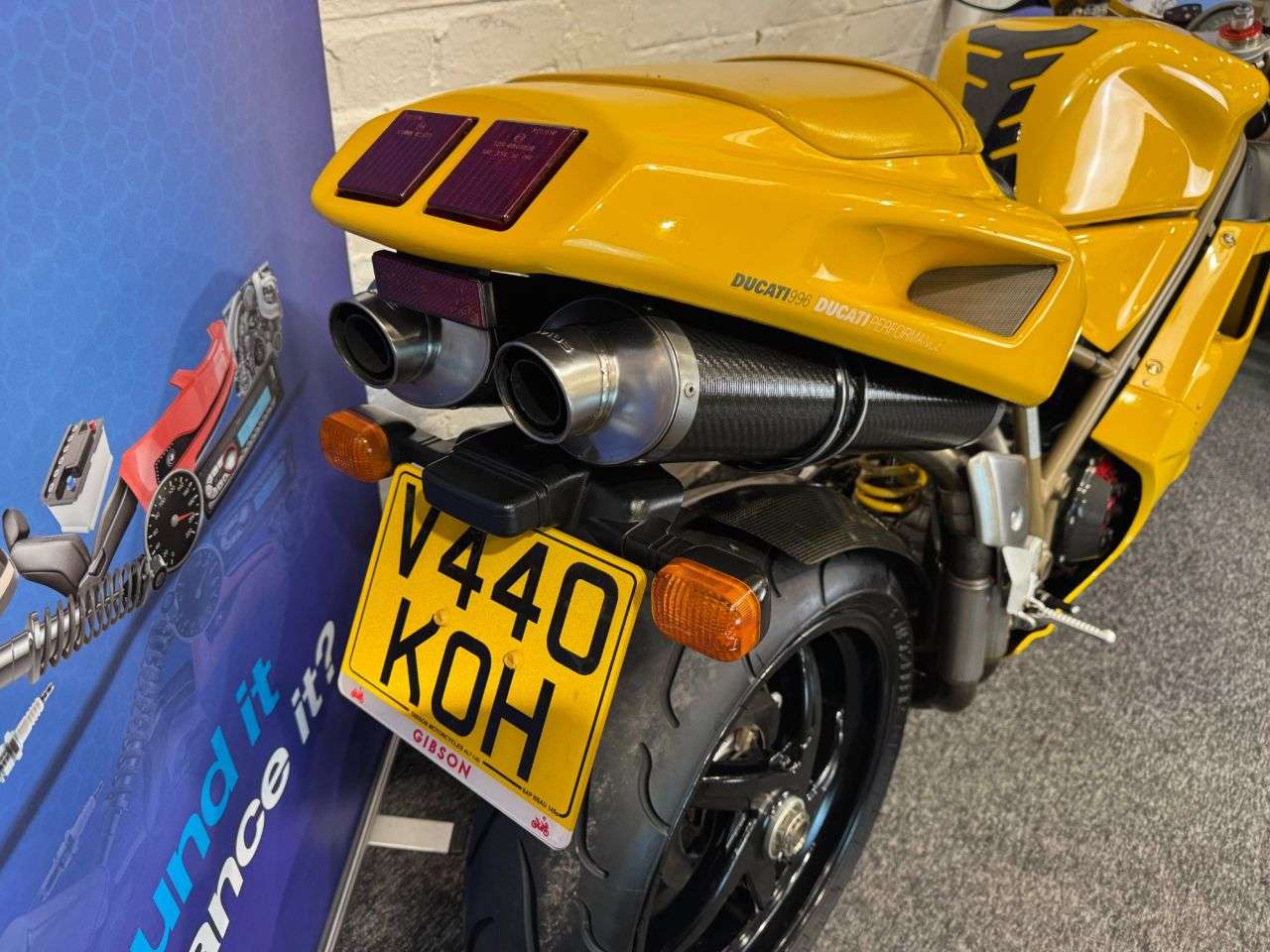 1999 DUCATI 996 1999 DUCATI 996