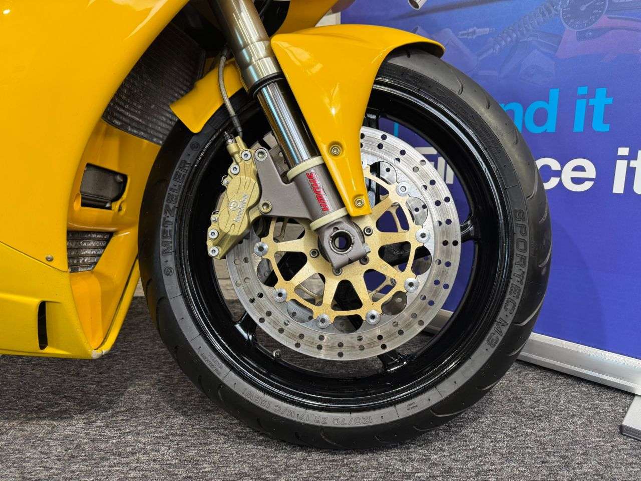 1999 DUCATI 996 1999 DUCATI 996