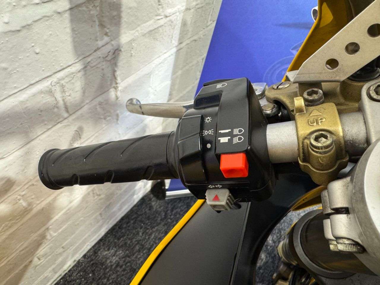 1999 DUCATI 996 1999 DUCATI 996