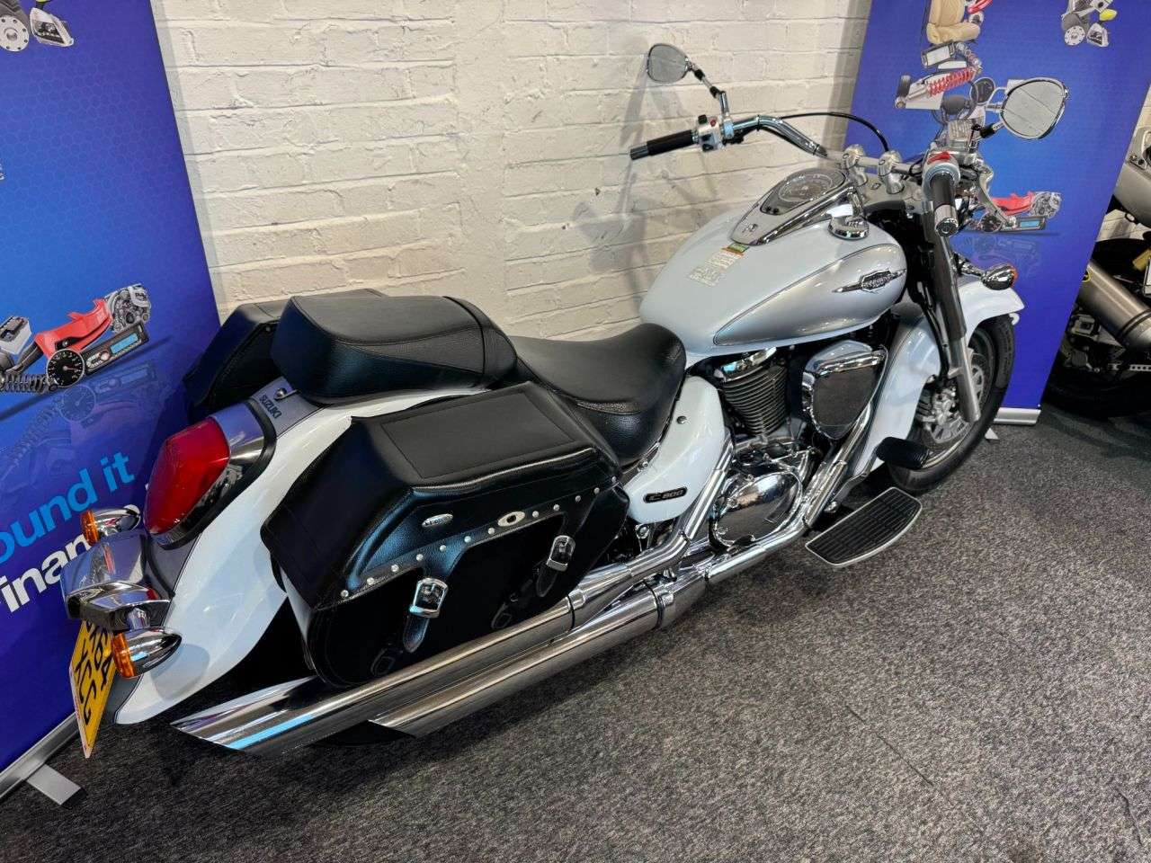 2014 SUZUKI INTRUDER 800 2014 SUZUKI INTRUDER 800