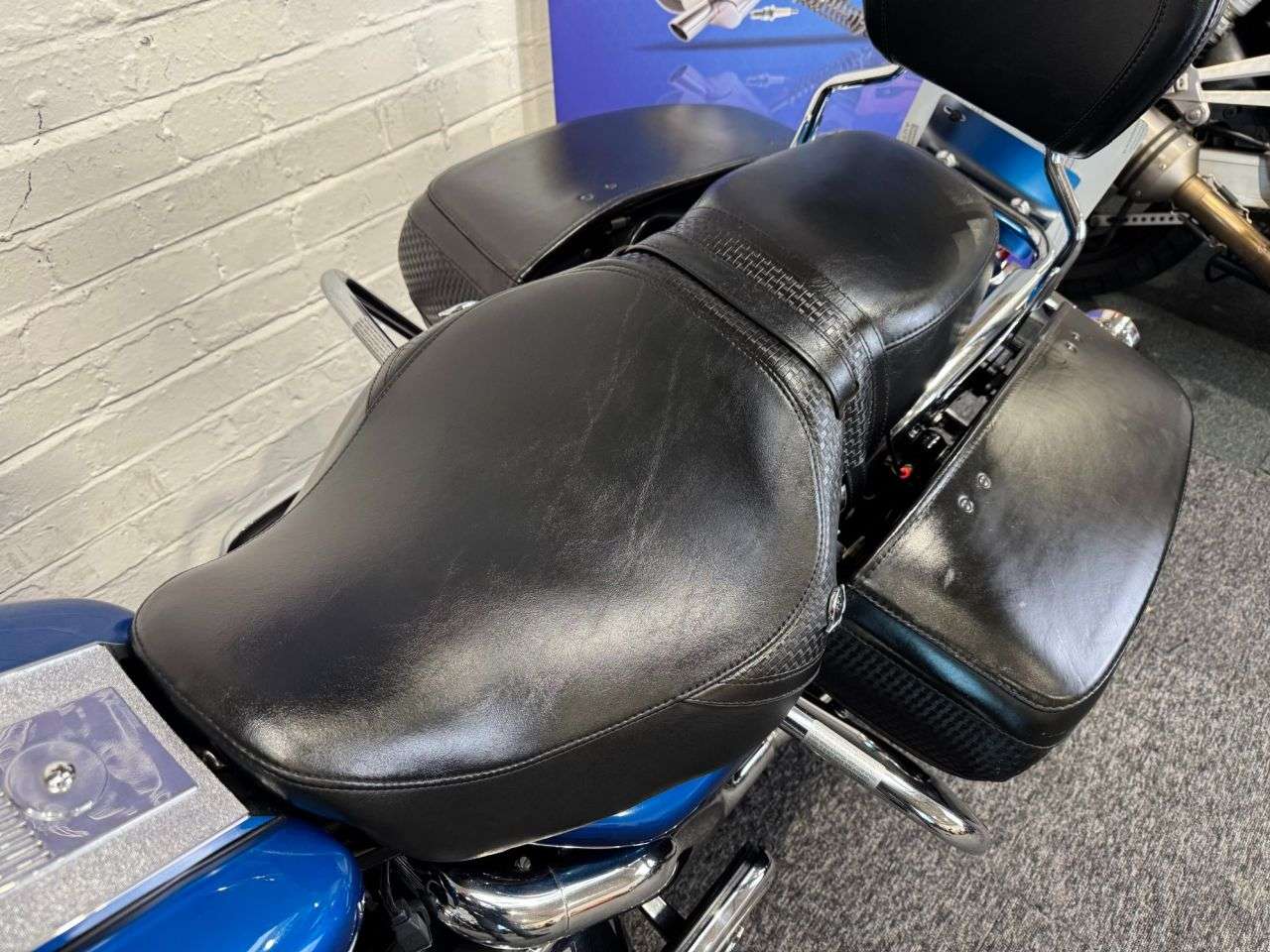 2005 HARLEY-DAVIDSON TOURING 2005 HARLEY-DAVIDSON TOURING