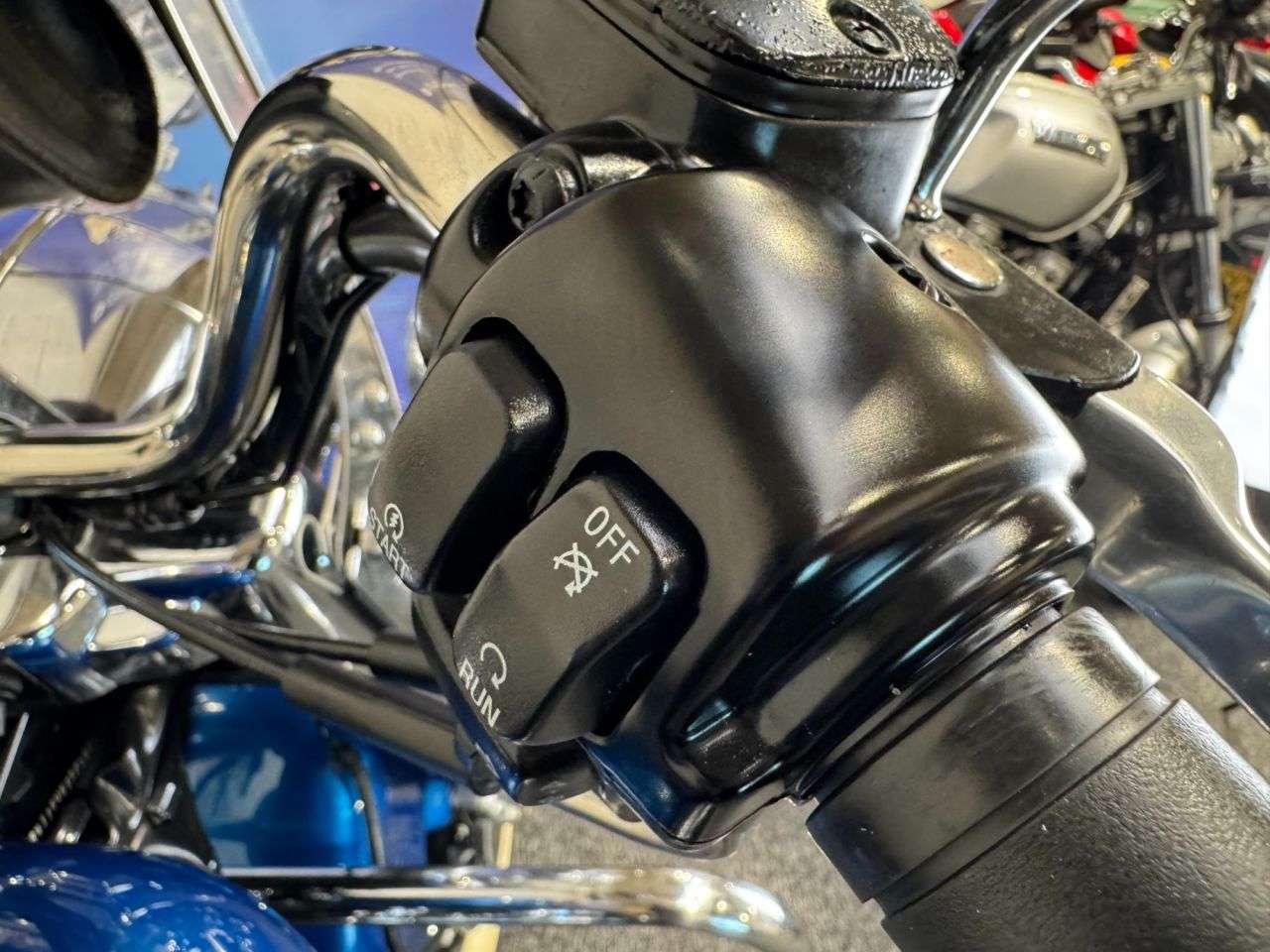 2005 HARLEY-DAVIDSON TOURING 2005 HARLEY-DAVIDSON TOURING