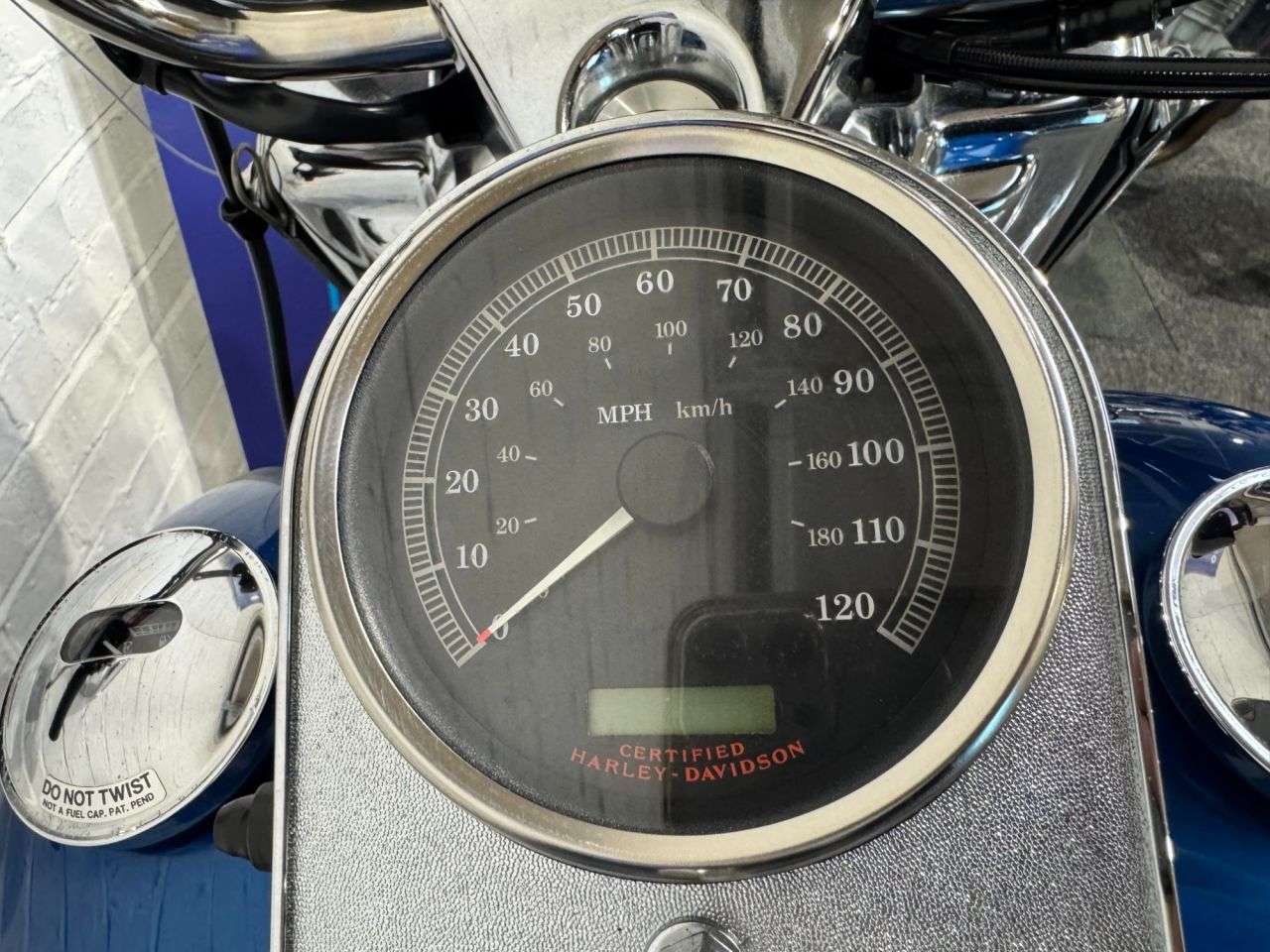 2005 HARLEY-DAVIDSON TOURING 2005 HARLEY-DAVIDSON TOURING