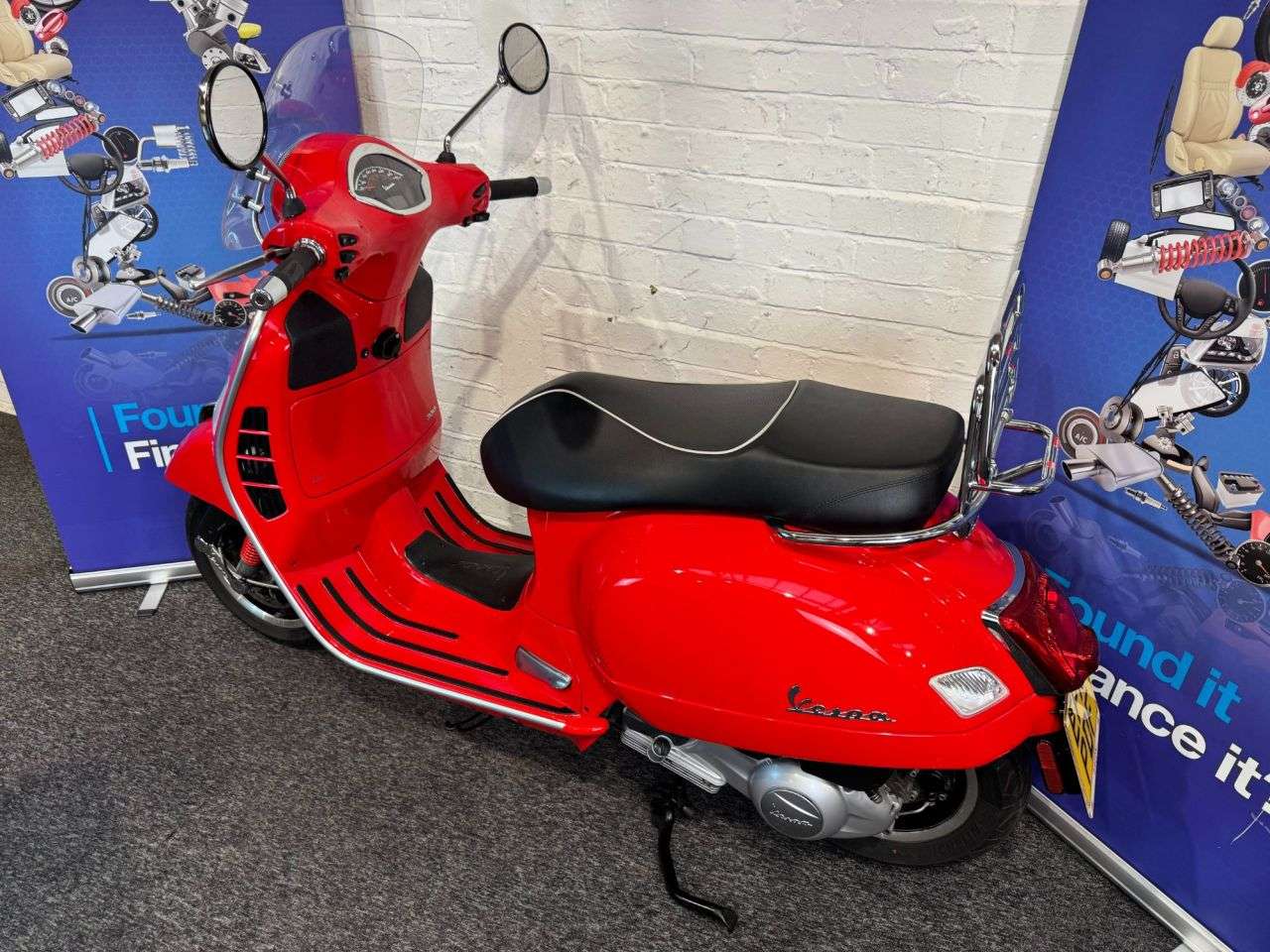 2018 PIAGGIO VESPA GTS 300 2018 PIAGGIO VESPA GTS 300