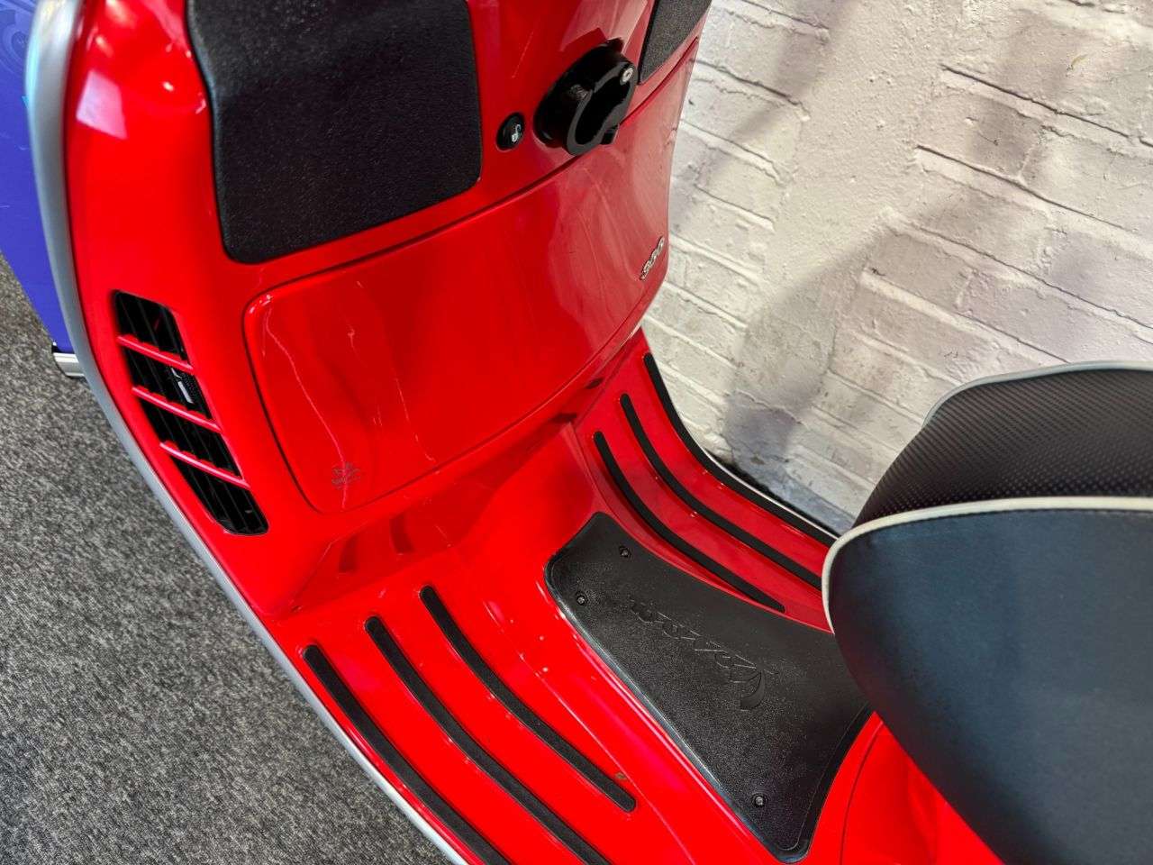 2018 PIAGGIO VESPA GTS 300 2018 PIAGGIO VESPA GTS 300