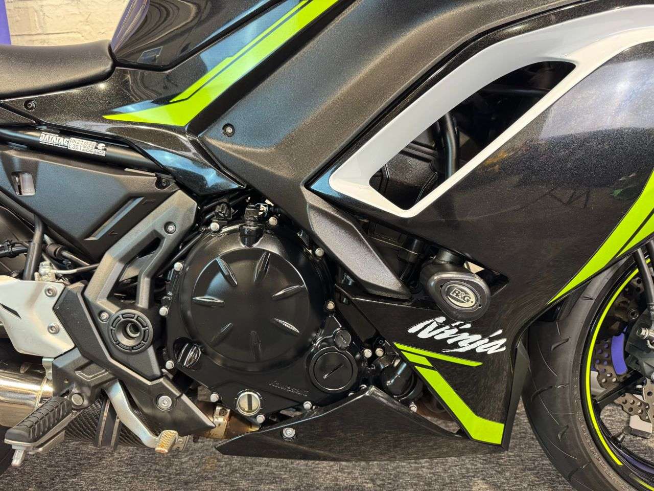 2021 KAWASAKI NINJA 650 2021 KAWASAKI NINJA 650