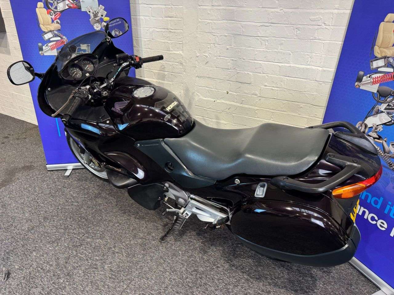 1999 HONDA NT650V DEAUVILLE 1999 HONDA NT650V DEAUVILLE