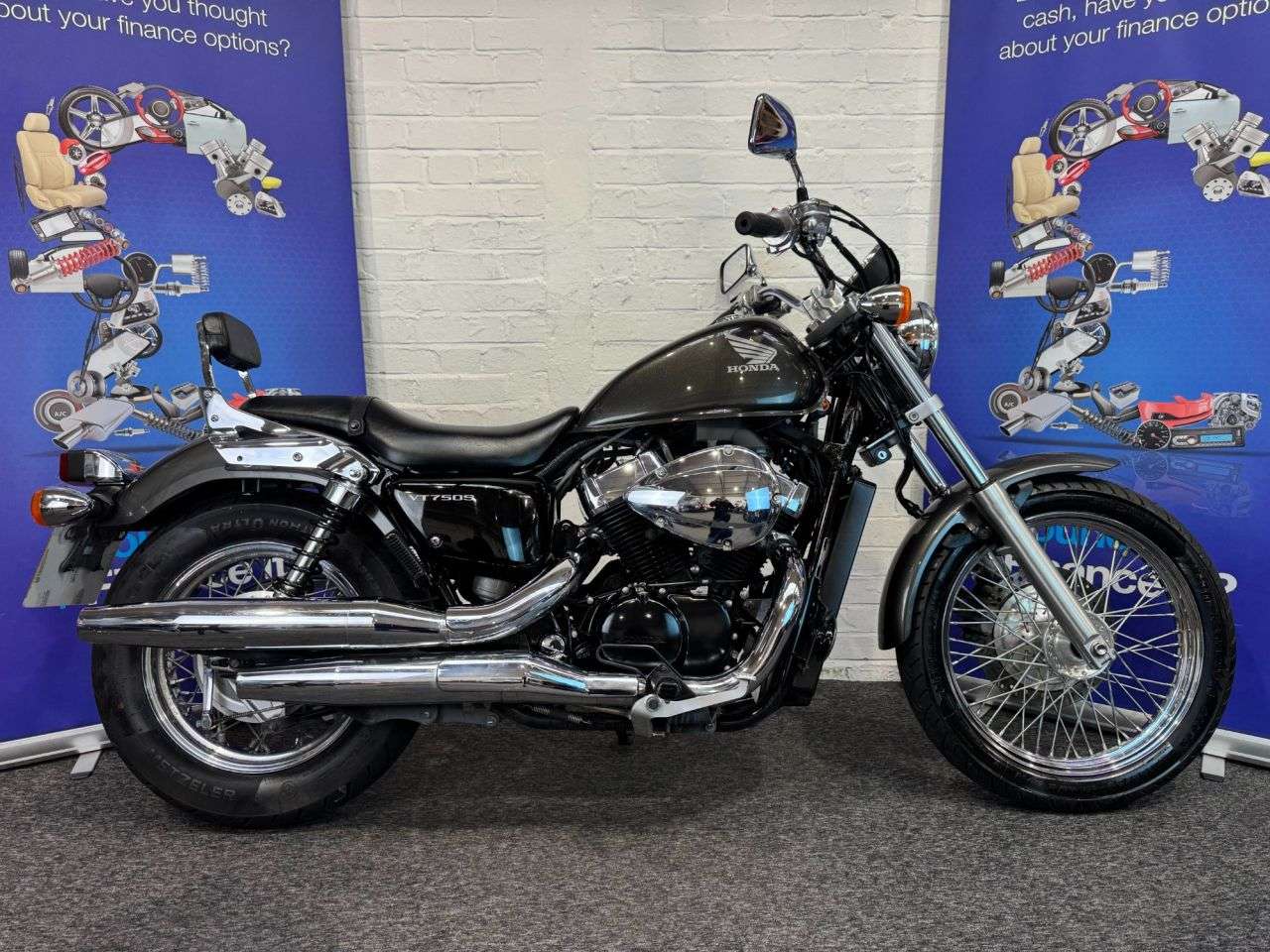 A 2012 HONDA VT750 VT750 SHADOW FINANCE WARRANTY DELIVERY A 2012 HONDA VT750 VT750 SHADOW FINANCE WARRANTY DELIVERY