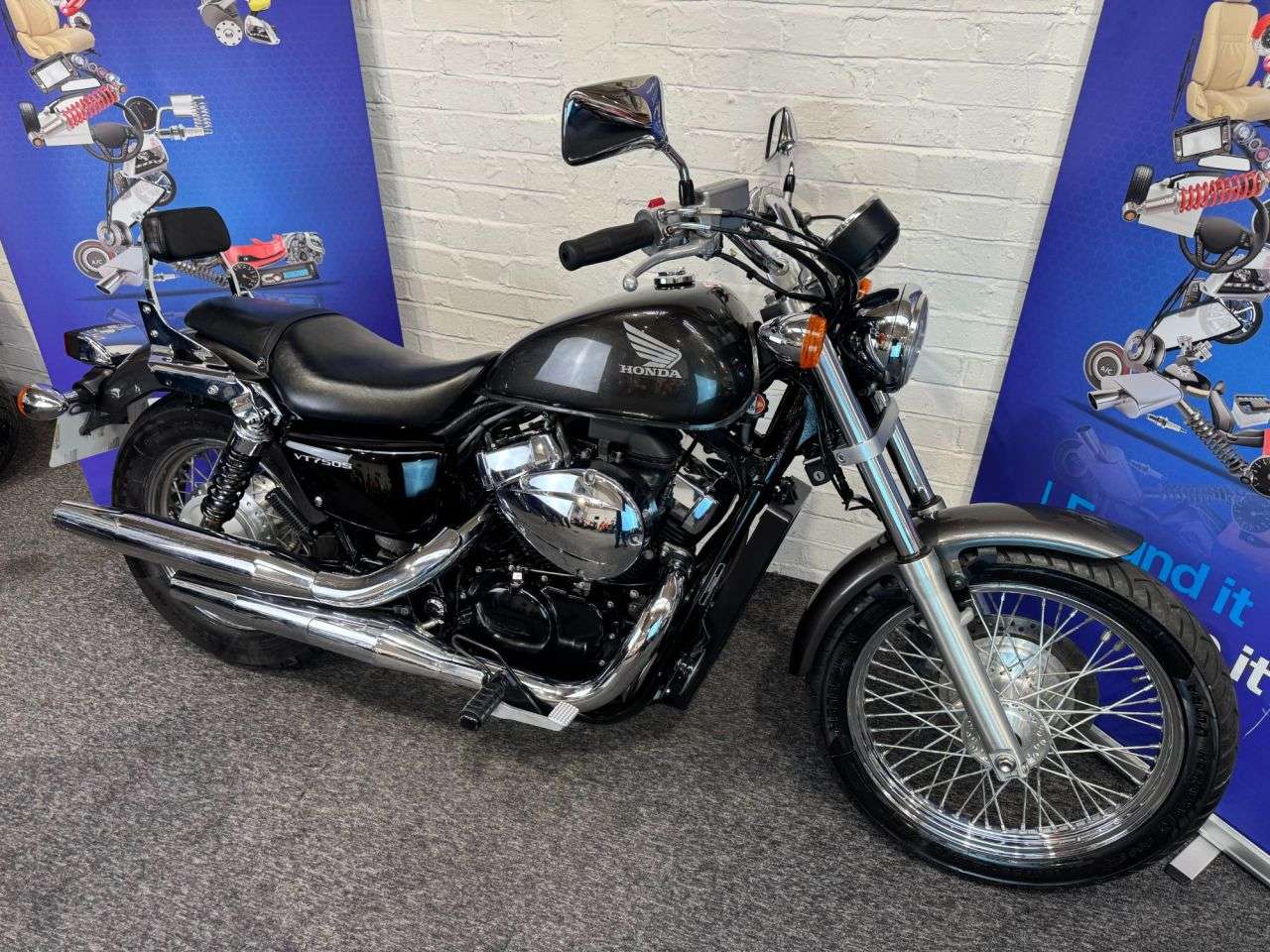 A 2012 HONDA VT750 VT750 SHADOW FINANCE WARRANTY DELIVERY A 2012 HONDA VT750 VT750 SHADOW FINANCE WARRANTY DELIVERY