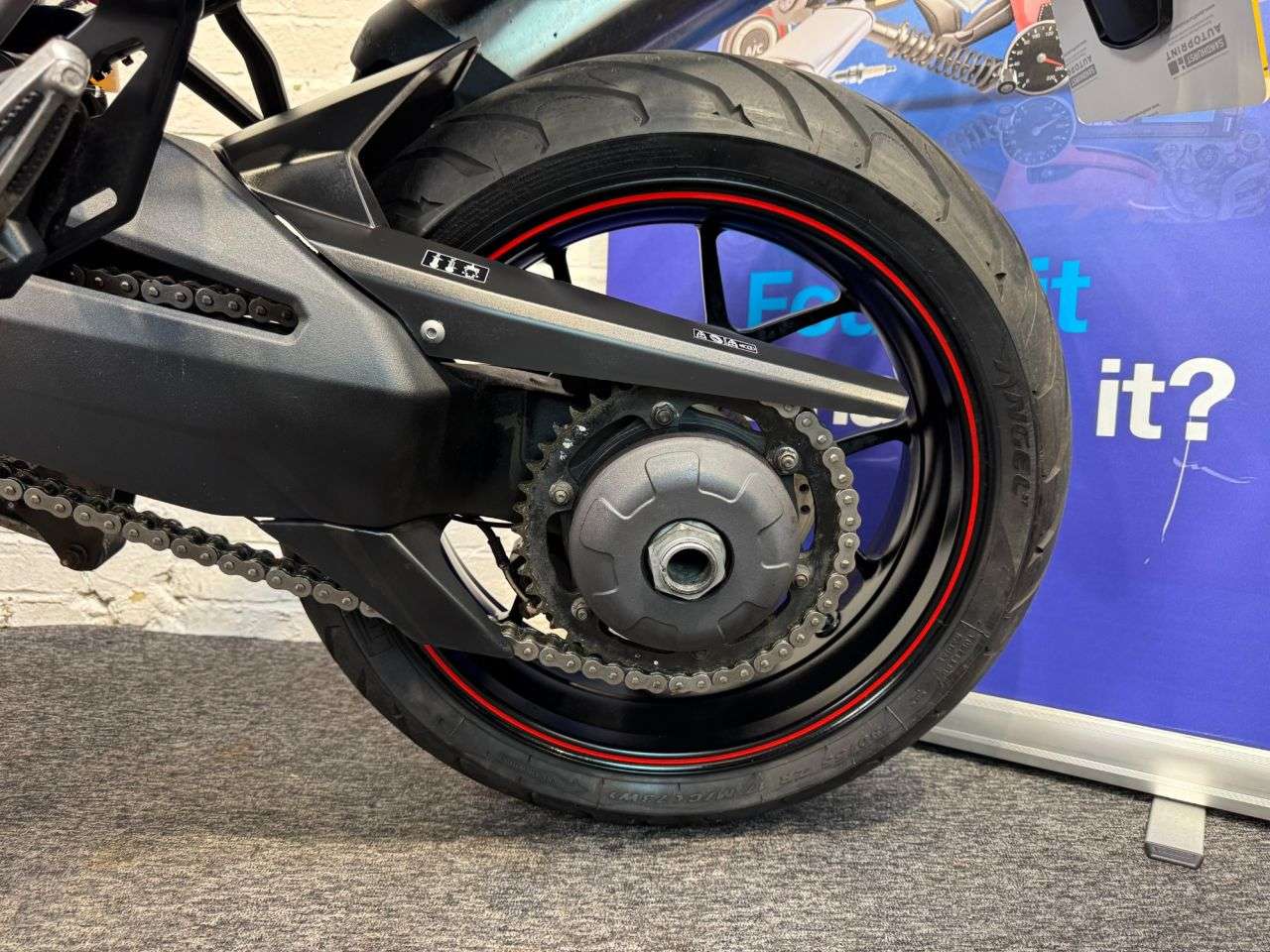 2019 TRIUMPH TIGER 1050 2019 TRIUMPH TIGER 1050