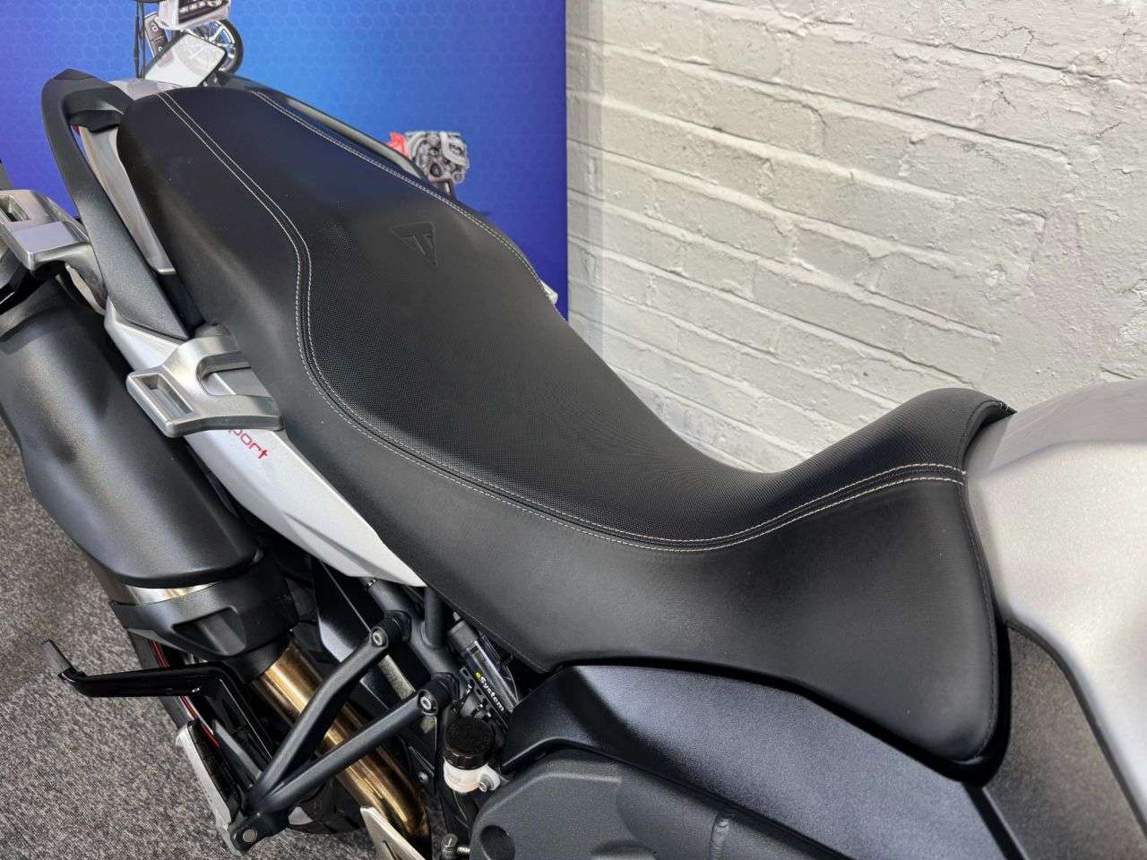 2019 TRIUMPH TIGER 1050 2019 TRIUMPH TIGER 1050