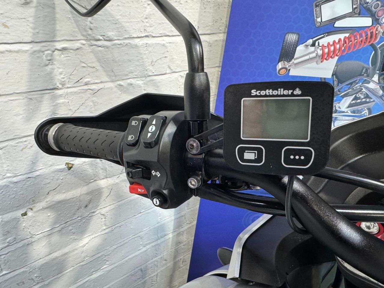 2019 TRIUMPH TIGER 1050 2019 TRIUMPH TIGER 1050