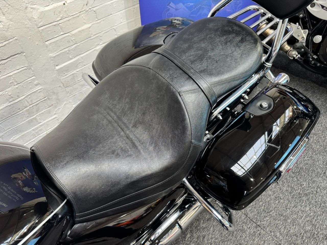 2011 TRIUMPH ROCKET TOURING 2011 TRIUMPH ROCKET TOURING