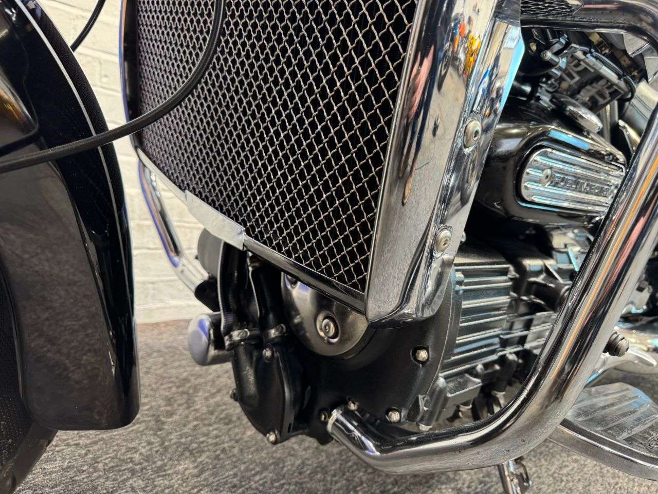 2011 TRIUMPH ROCKET TOURING 2011 TRIUMPH ROCKET TOURING