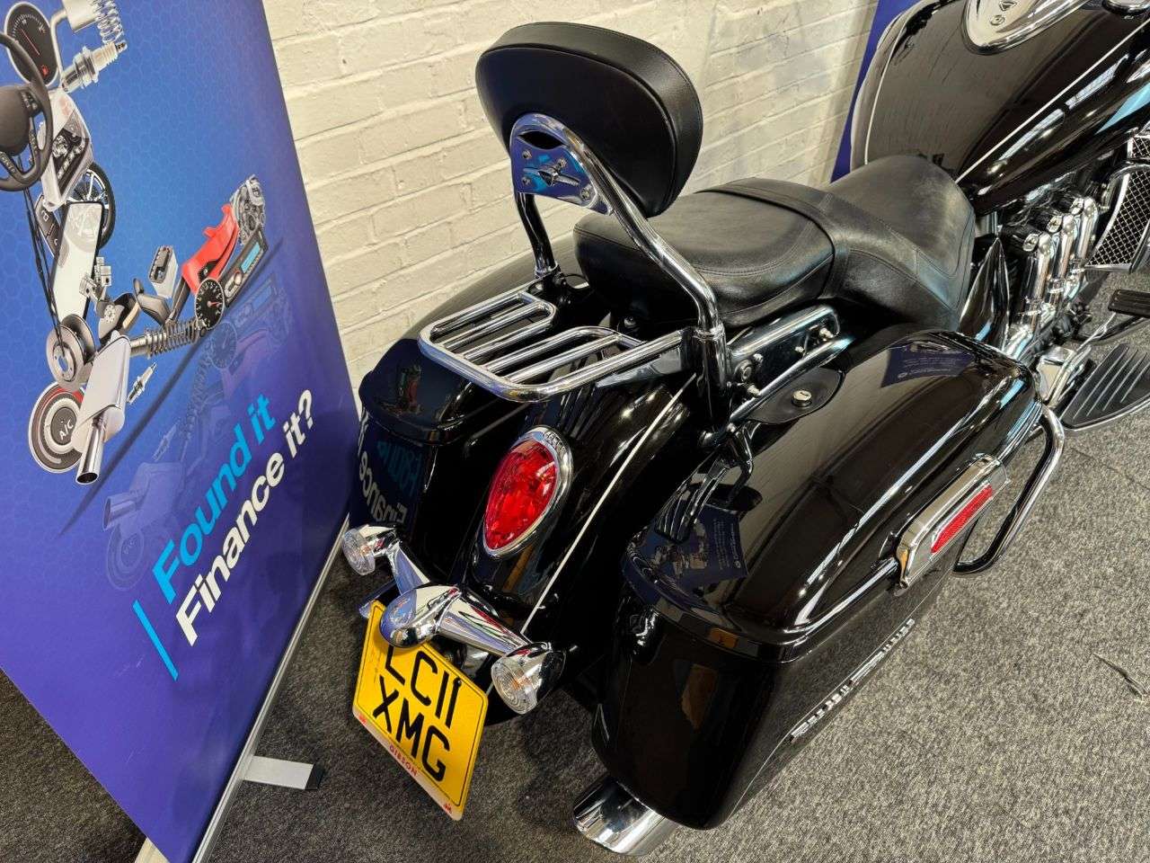 2011 TRIUMPH ROCKET TOURING 2011 TRIUMPH ROCKET TOURING