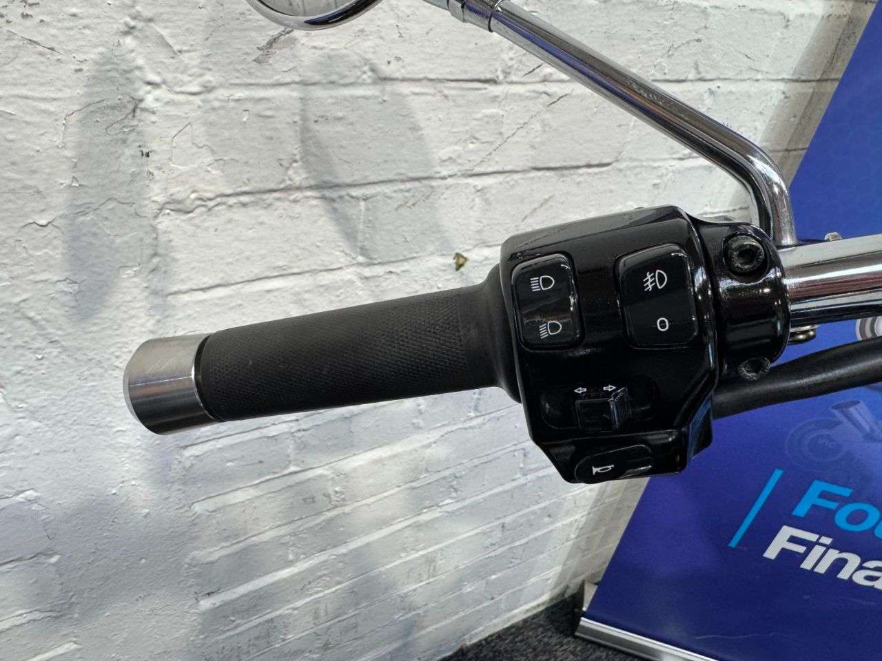 2011 TRIUMPH ROCKET TOURING 2011 TRIUMPH ROCKET TOURING