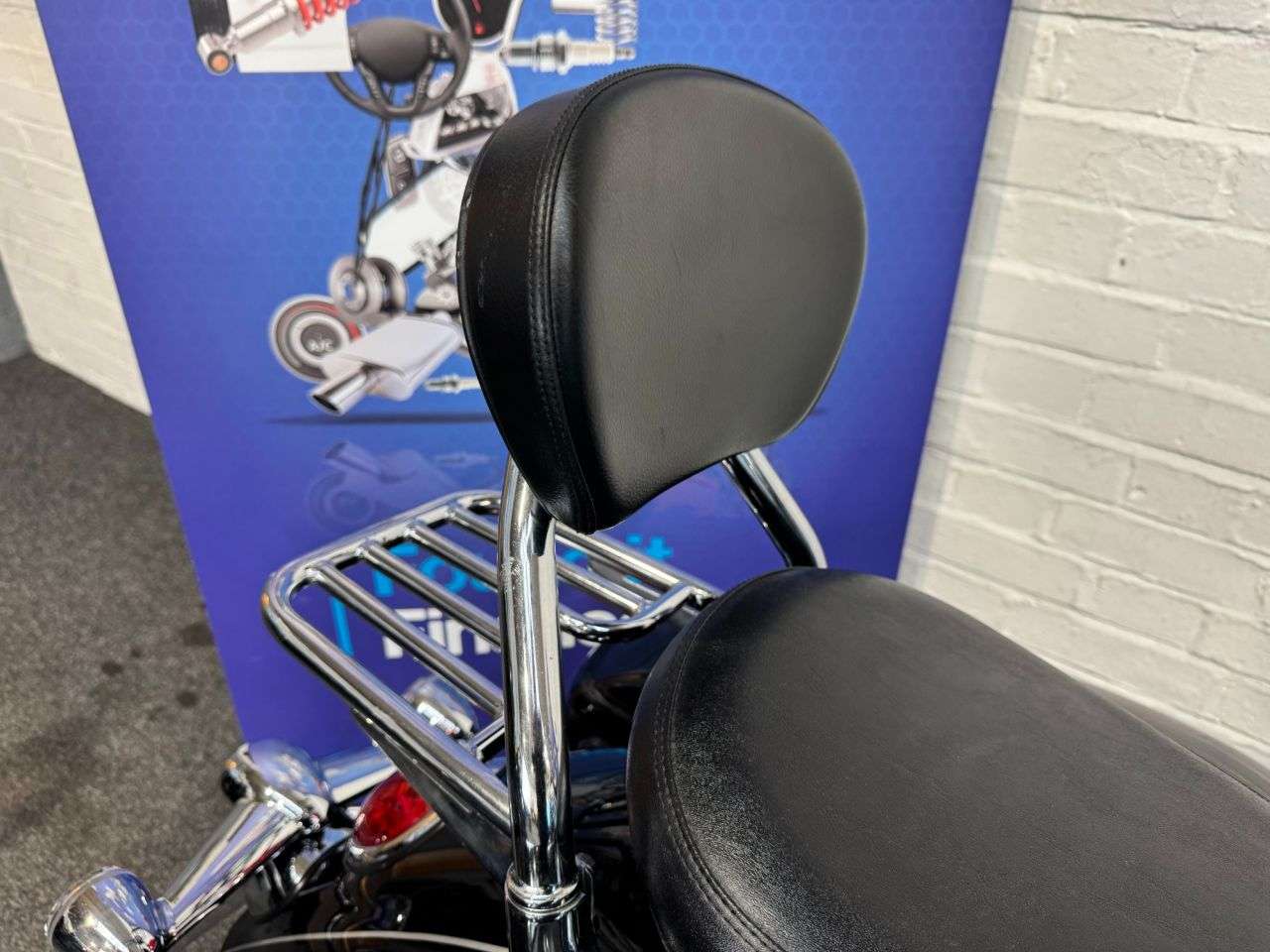 2011 TRIUMPH ROCKET TOURING 2011 TRIUMPH ROCKET TOURING