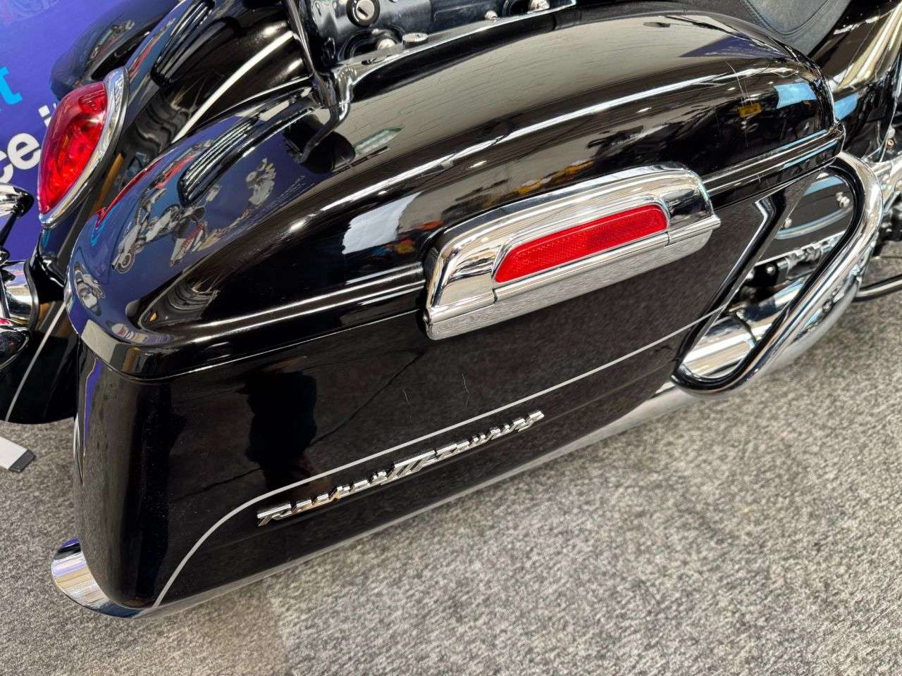 2011 TRIUMPH ROCKET TOURING 2011 TRIUMPH ROCKET TOURING