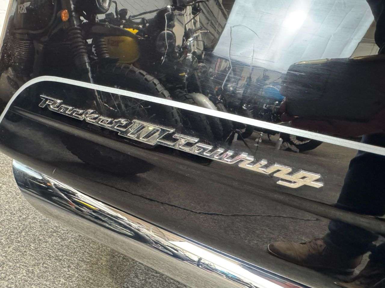 2011 TRIUMPH ROCKET TOURING 2011 TRIUMPH ROCKET TOURING