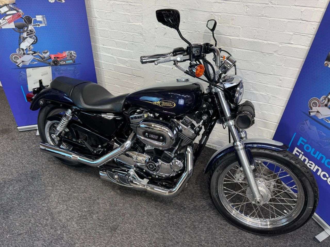 A 2009 HARLEY-DAVIDSON SPORTSTER XL1200 SPORTSTER LOW FINANCE WARRANTY DELIVERY A 2009 HARLEY-DAVIDSON SPORTSTER XL1200 SPORTSTER LOW FINANCE WARRANTY DELIVERY