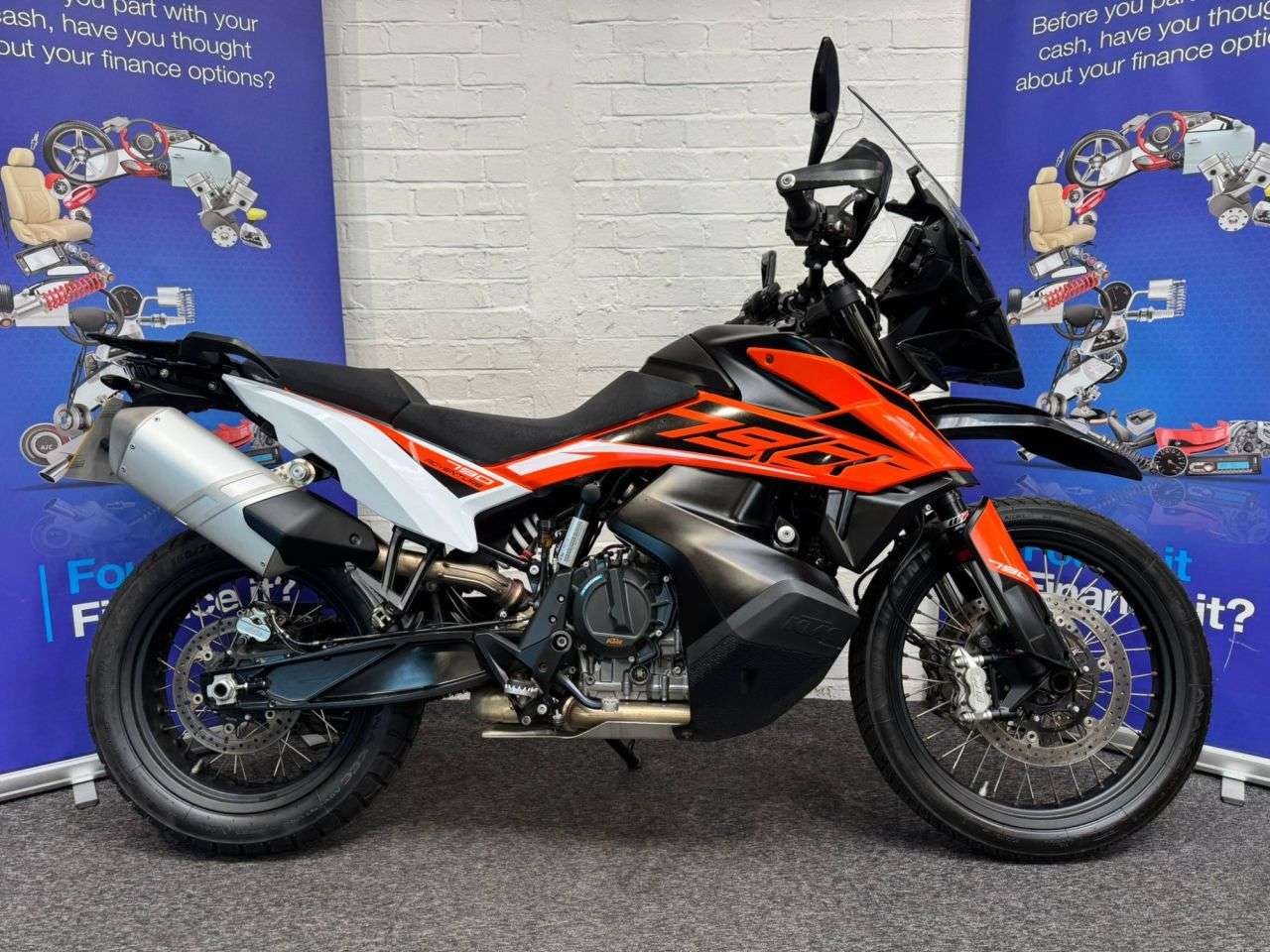A 2019 KTM 790 ADVENTURE 790 Adventure FINANCE WARRANTY DELIVERY A 2019 KTM 790 ADVENTURE 790 Adventure FINANCE WARRANTY DELIVERY