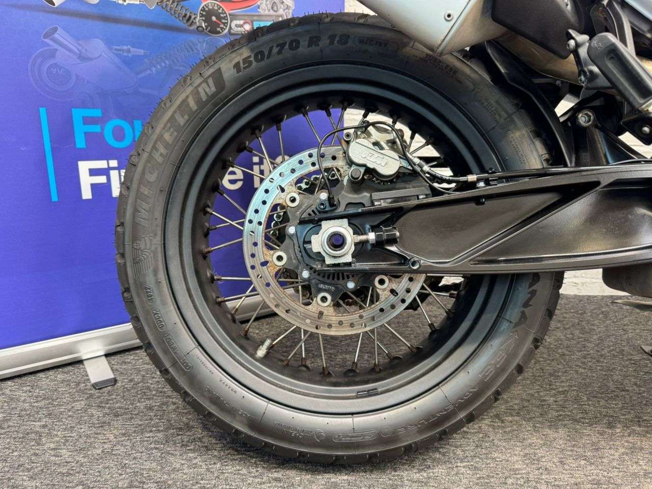 2019 KTM 790 ADVENTURE 2019 KTM 790 ADVENTURE