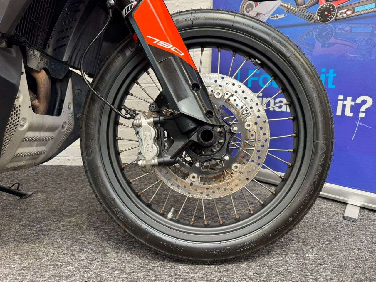 2019 KTM 790 ADVENTURE 2019 KTM 790 ADVENTURE