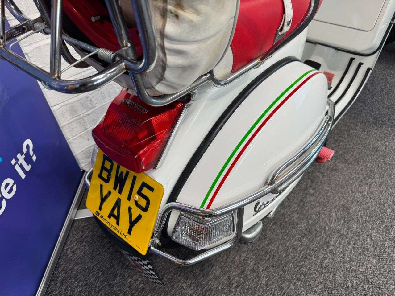 2015 PIAGGIO VESPA PX 125 2015 PIAGGIO VESPA PX 125
